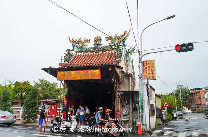 探访罗大佑的鹿港小镇,寻找妈祖庙后的小杂货