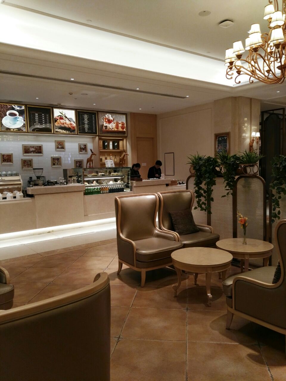 2023浙江国际大酒店(维也纳咖啡厅)美食餐厅,位于杭州高铁站的维也纳