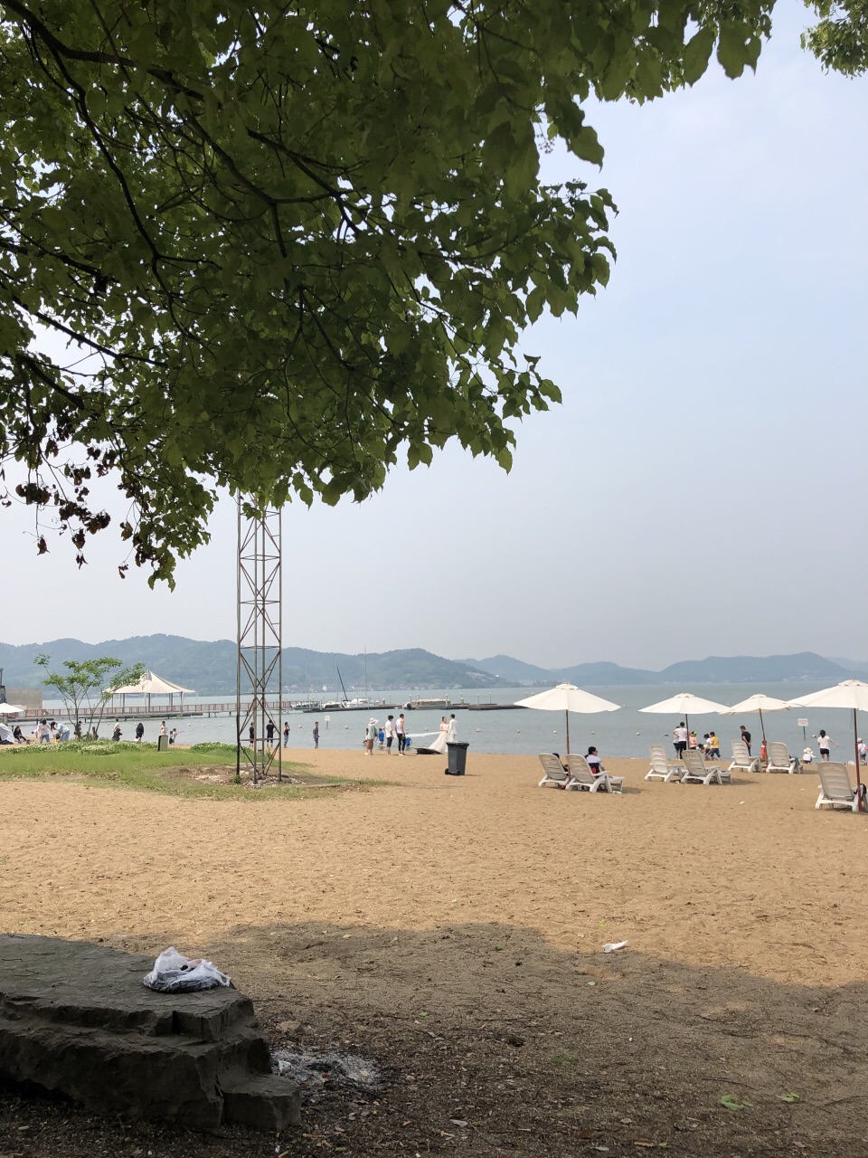 东钱湖随风阳光沙滩