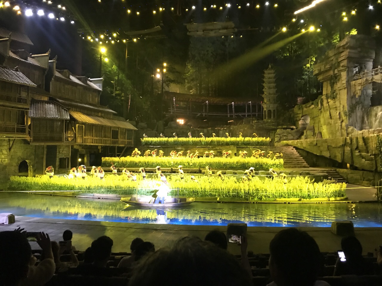 《边城》大型森林剧场演出