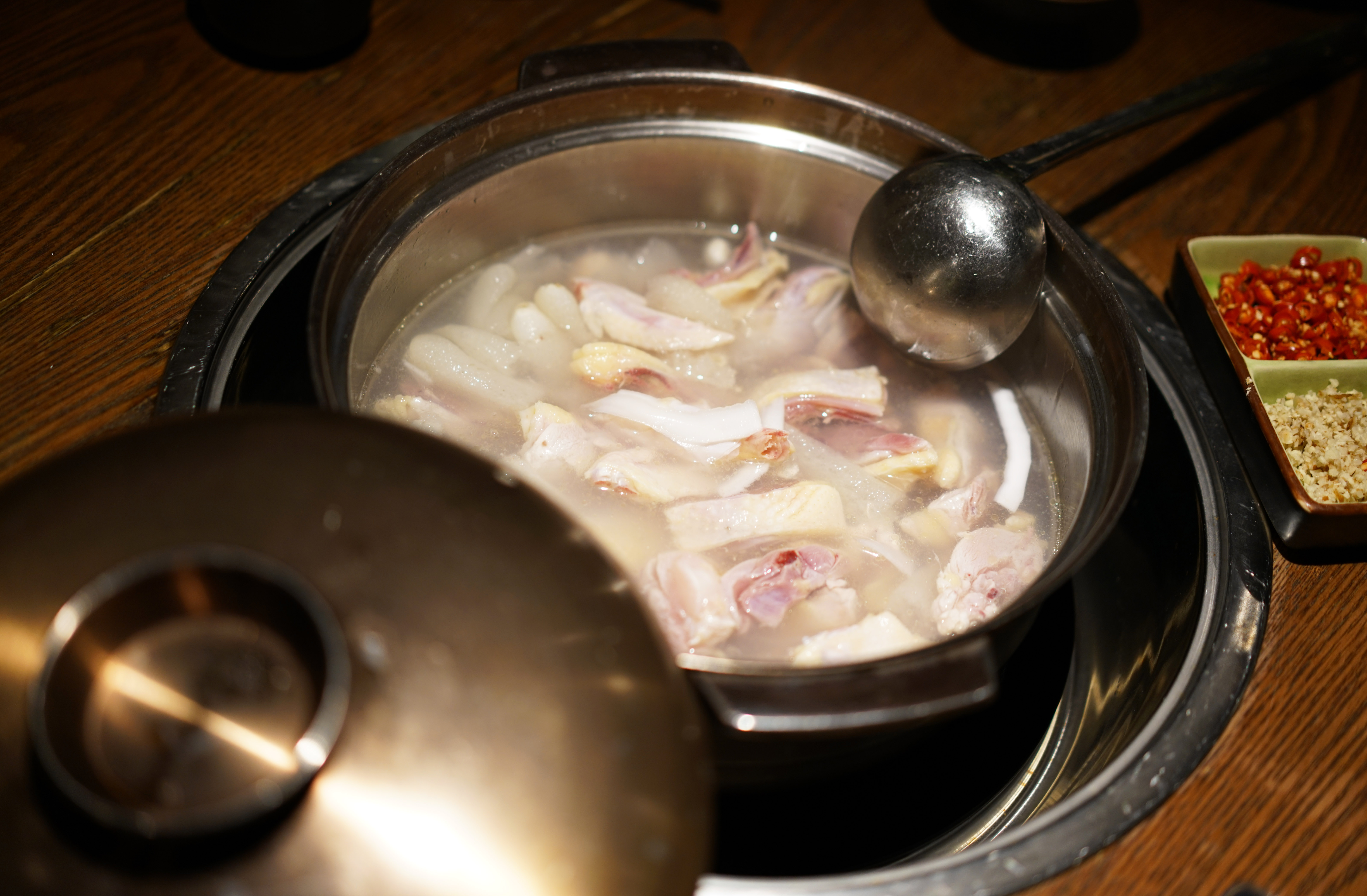 芭缇沁园椰子鸡(厦门世茂emall店)