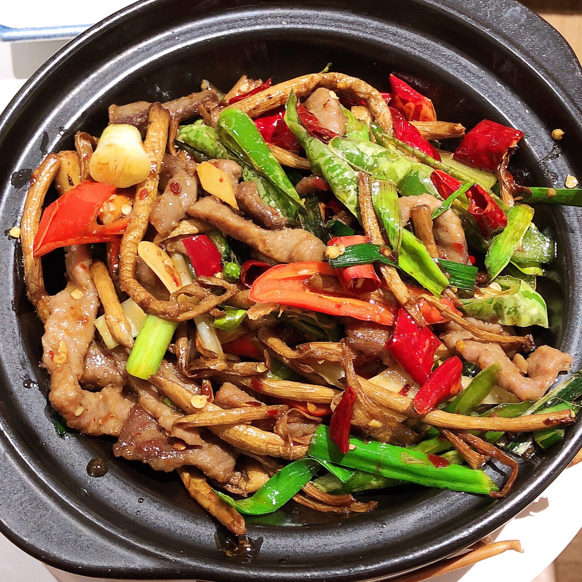 【携程美食林】重庆金翠河烧鹅餐厅(万象城店)餐馆,招牌菜烧鹅现烤现