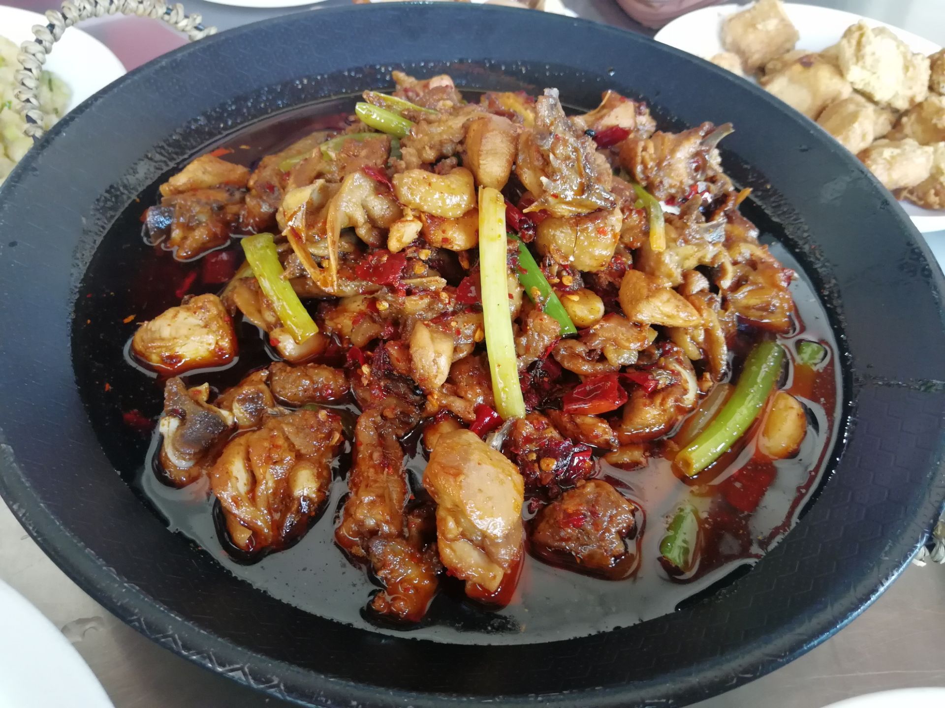 2020阿竹黄焖鸡美食餐厅,黄焖鸡味道正宗,蔬菜新鲜分. 【去哪儿攻略】