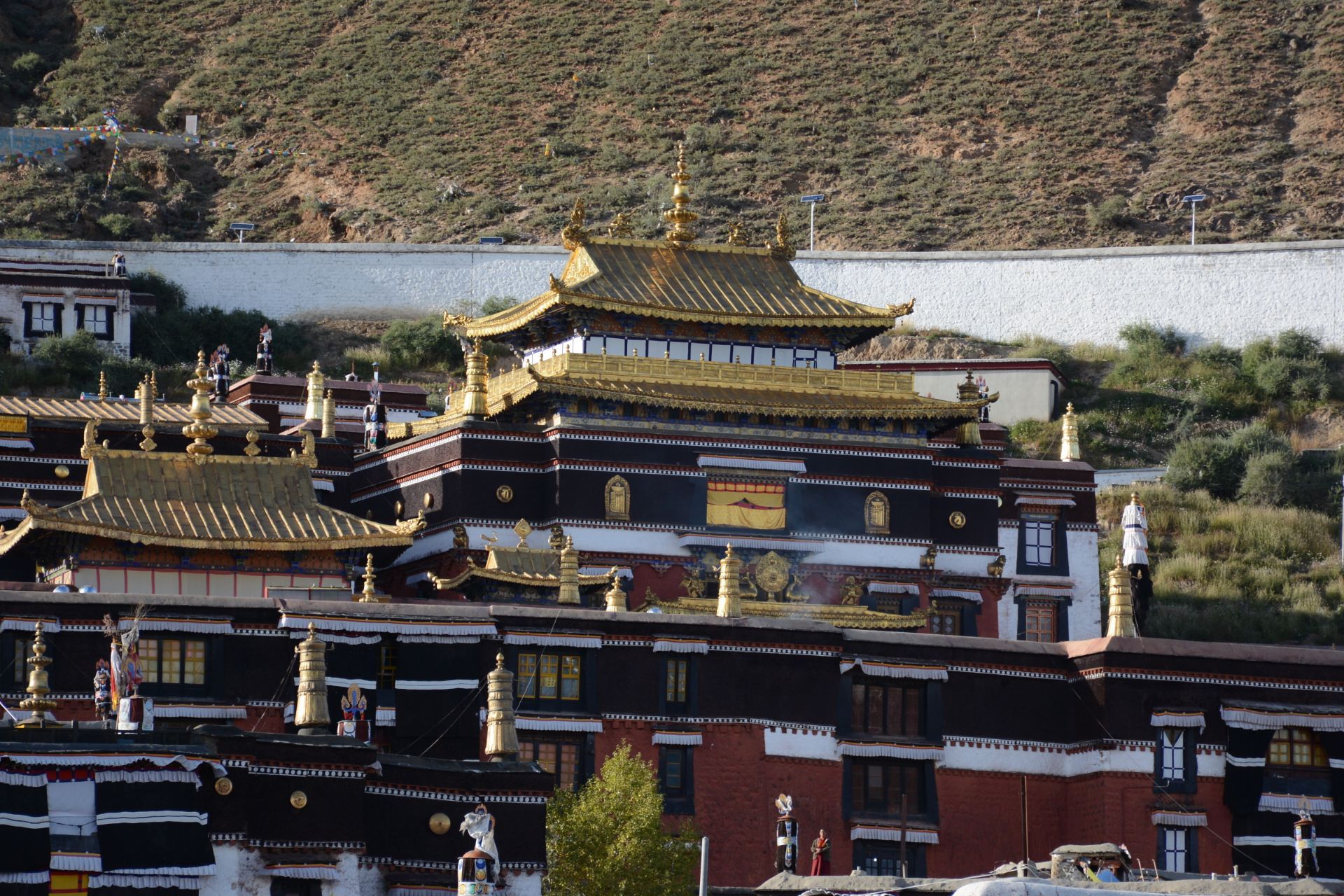 2023扎什伦布寺游玩攻略,扎什伦布寺是西藏最重要的寺...【去哪儿攻略】