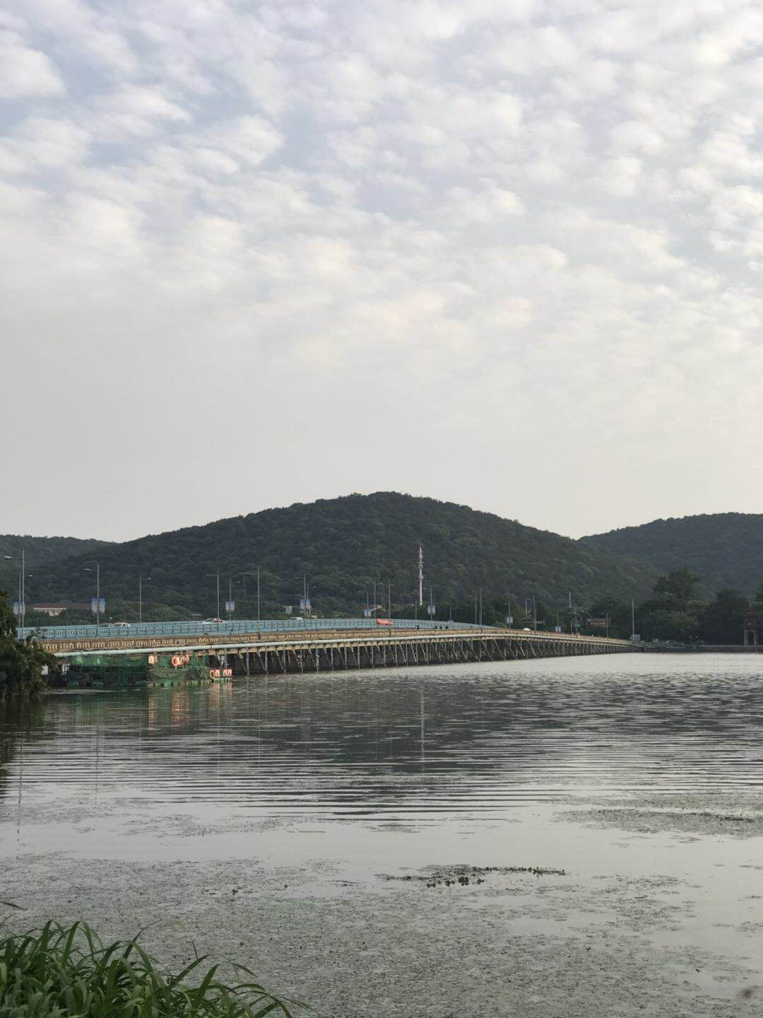 22蠡湖风景区游玩攻略 如果跑步算下来的话差不多 去哪儿攻略