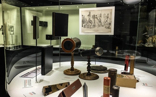 德国电影博物馆是在德国第一个电影艺术博物馆,博物馆的二楼以收藏和