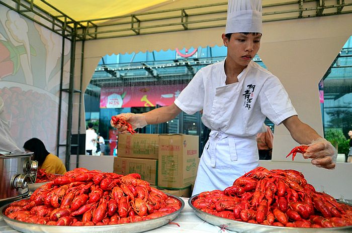 廈門阿青龍蝦(萬達店)好吃嗎,阿青龍蝦(萬達店)味道怎麼樣,環境/服務