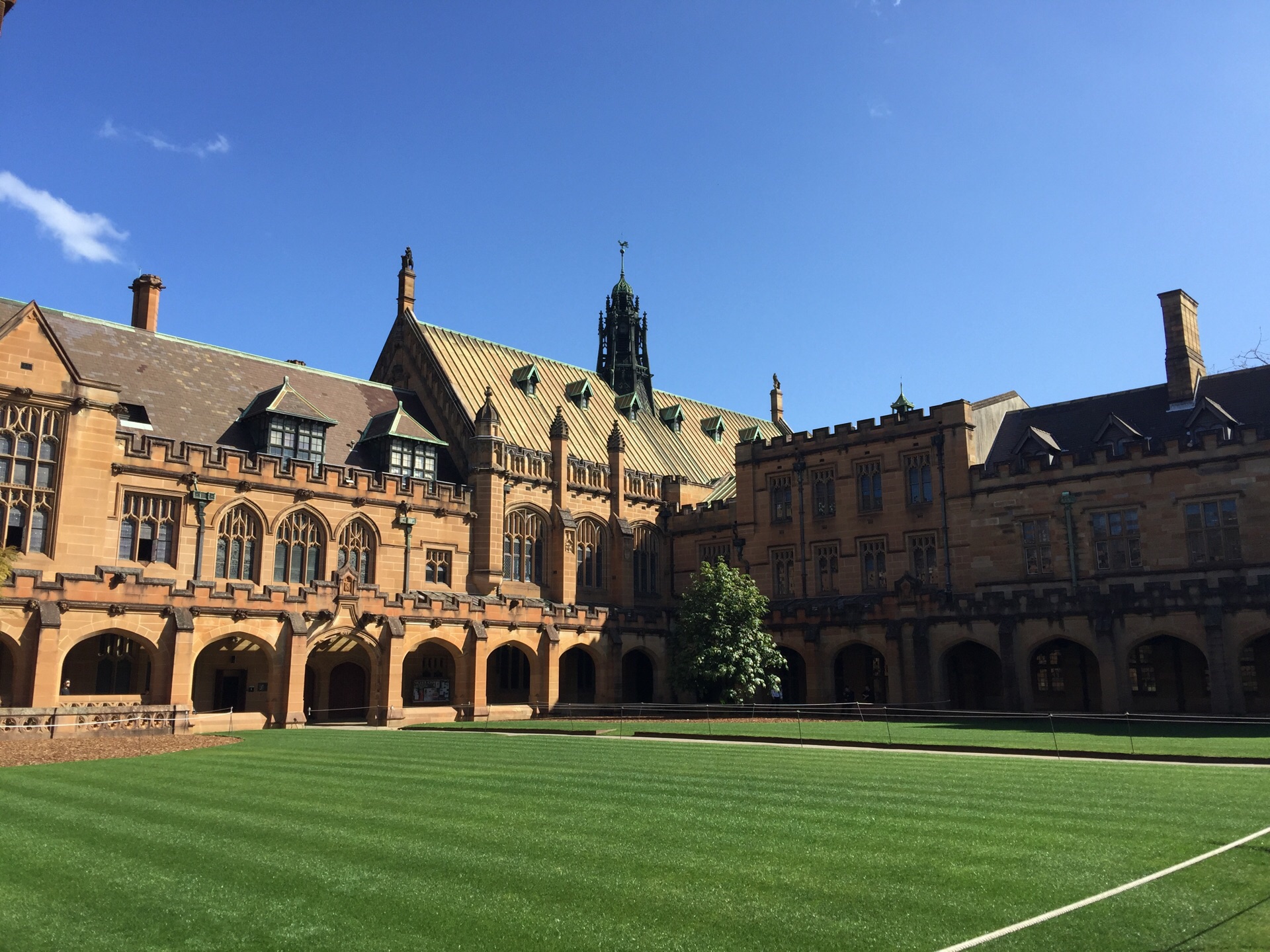 2022悉尼大学游玩攻略,最好看的就是哈利波特楼,草.【去哪儿攻略】