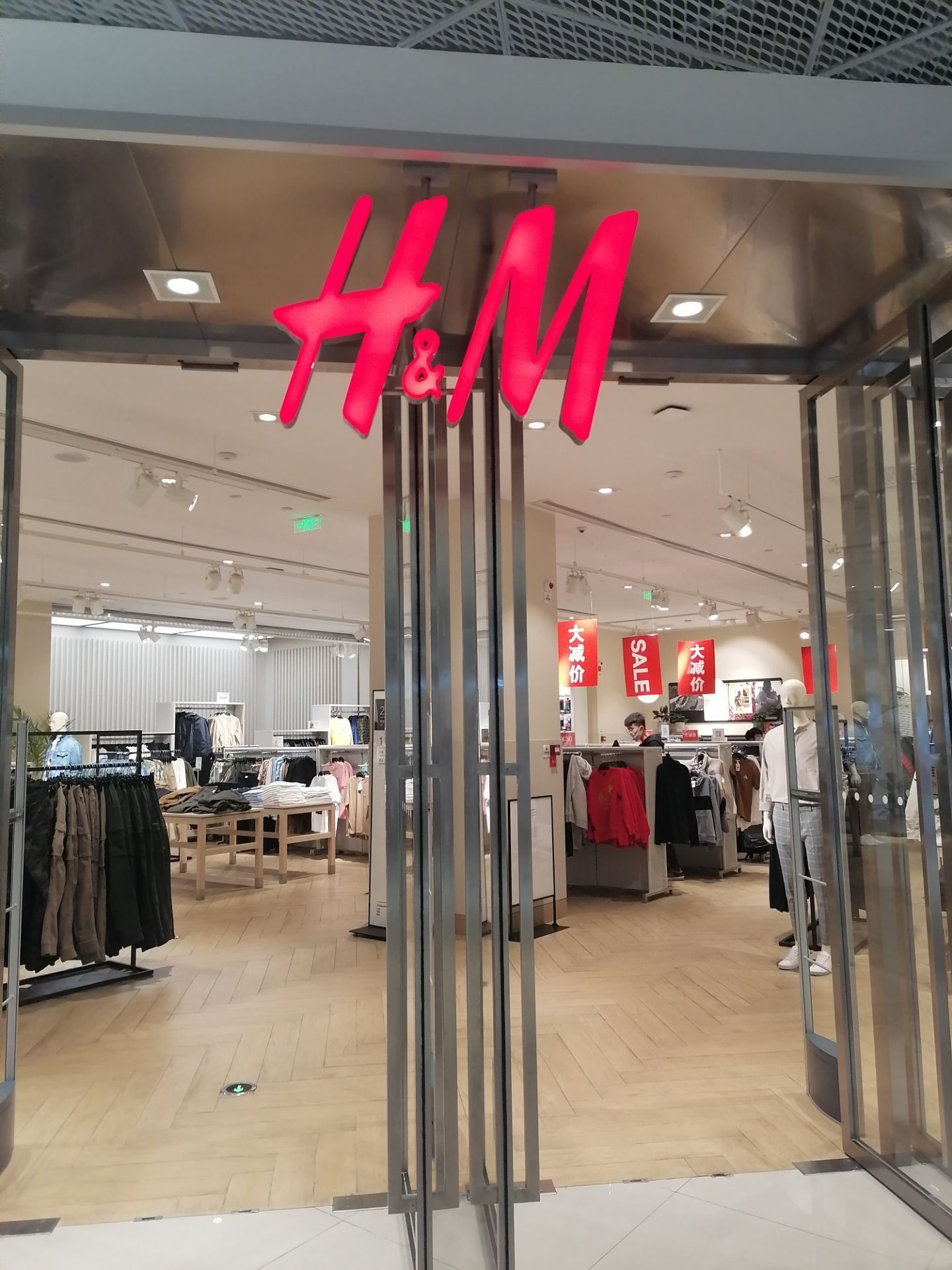 h&m(sm店)