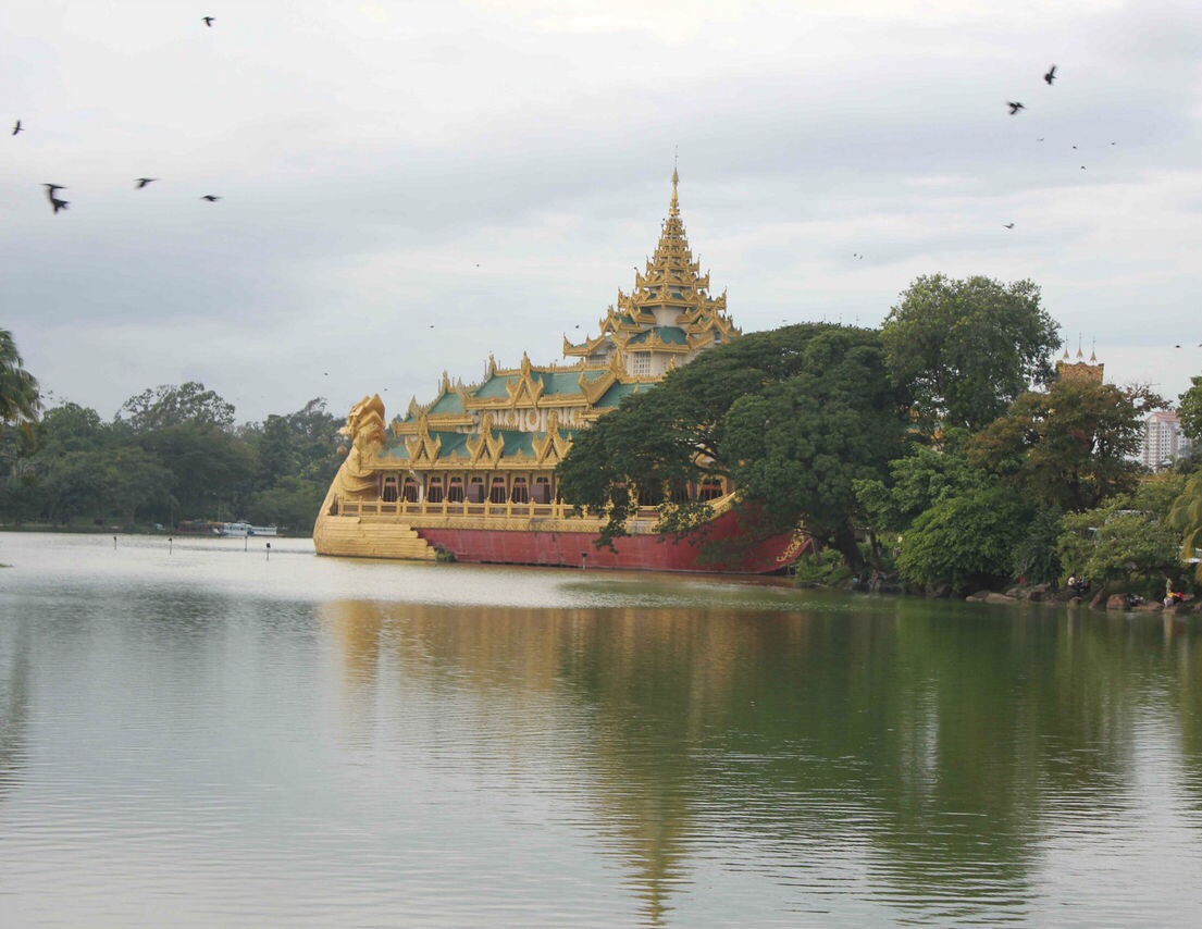 仰光皇家湖攻略,仰光皇家湖门票/游玩攻略/地址/图片/门票价格【携程