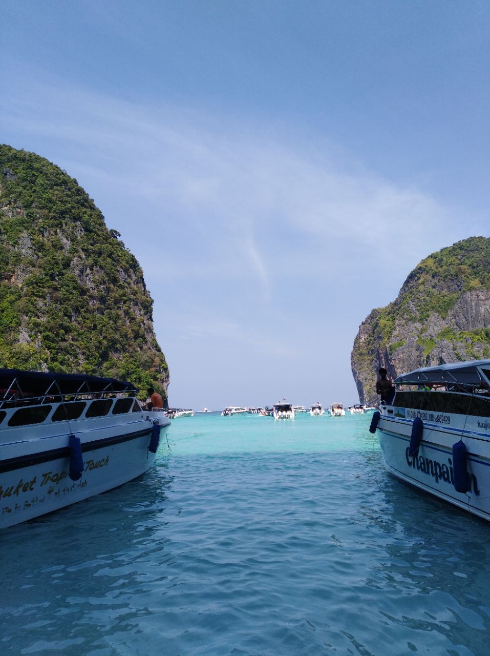 大名鼎鼎的玛雅湾,来泰国之前特意看了一下莱昂纳多的海滩,电影情节不