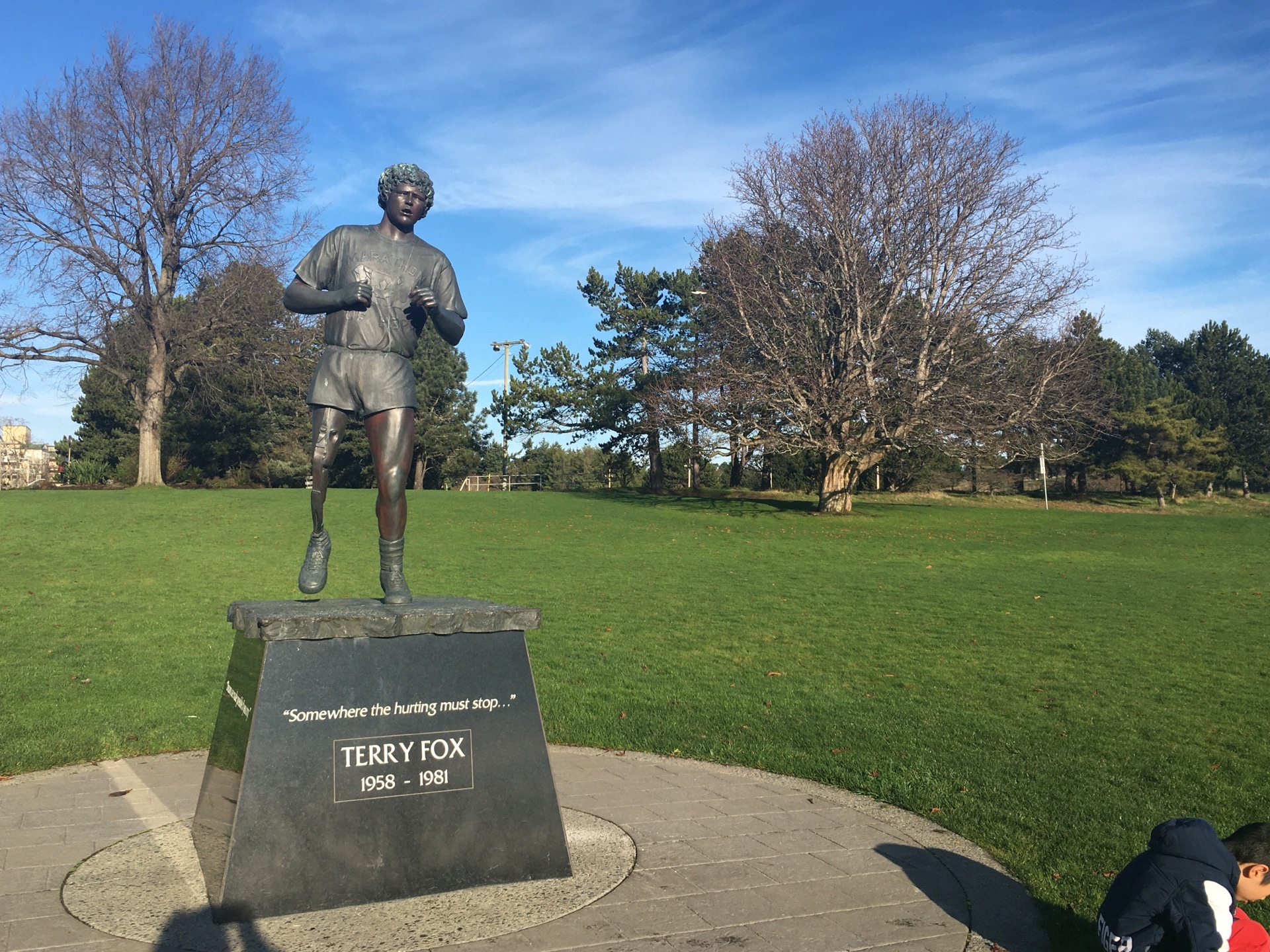 terry fox statue