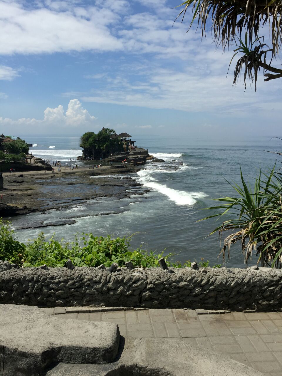 【攜程攻略】巴厘島海神廟景點,巴厘島最有名的寺廟之一,來的人相當多