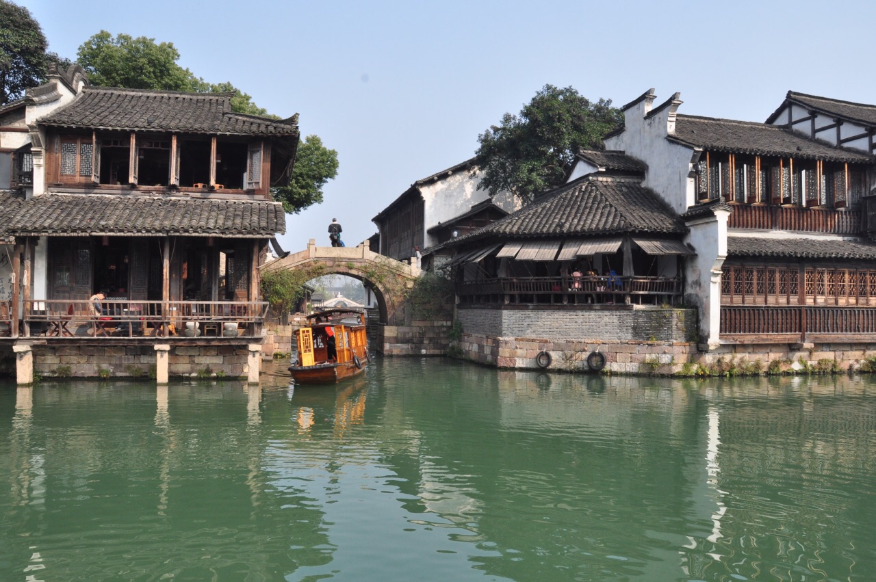 【携程攻略】乌镇西栅景点,西棚比东棚大很多 不想走路可以选择坐船