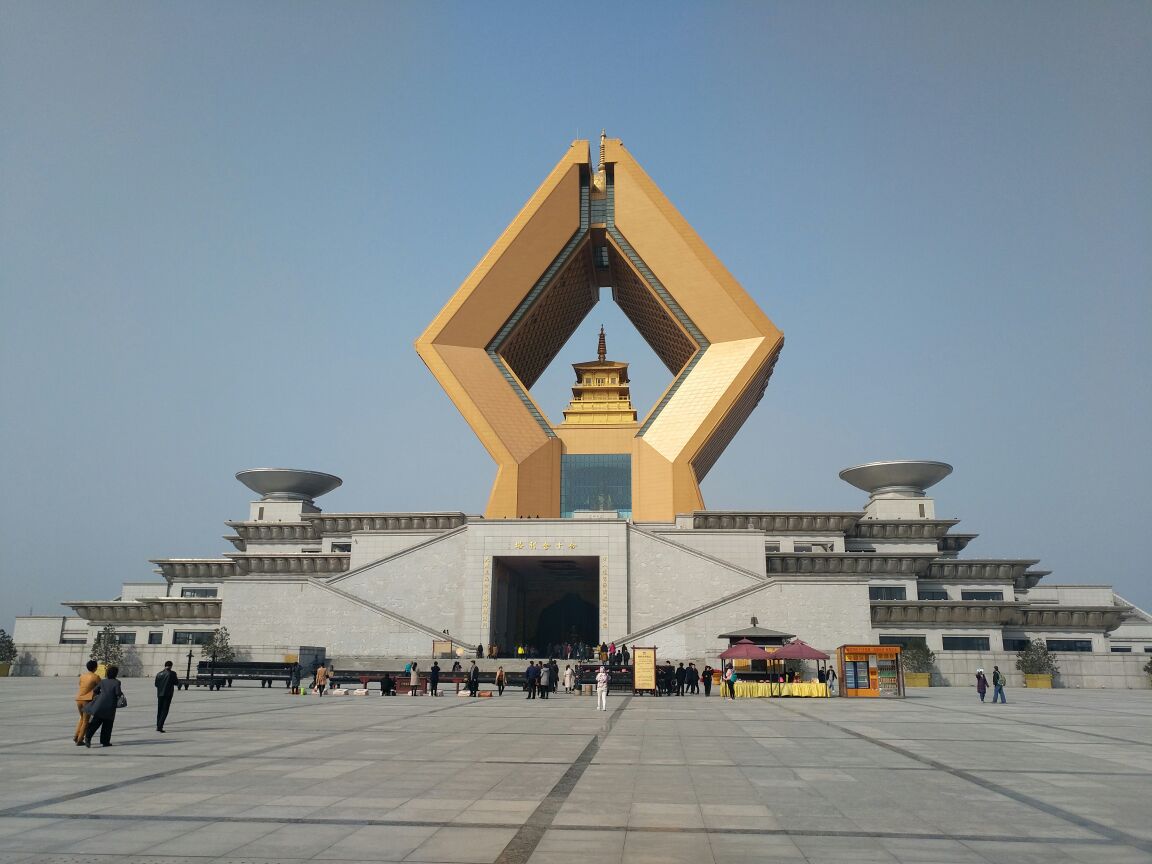 合十舍利塔