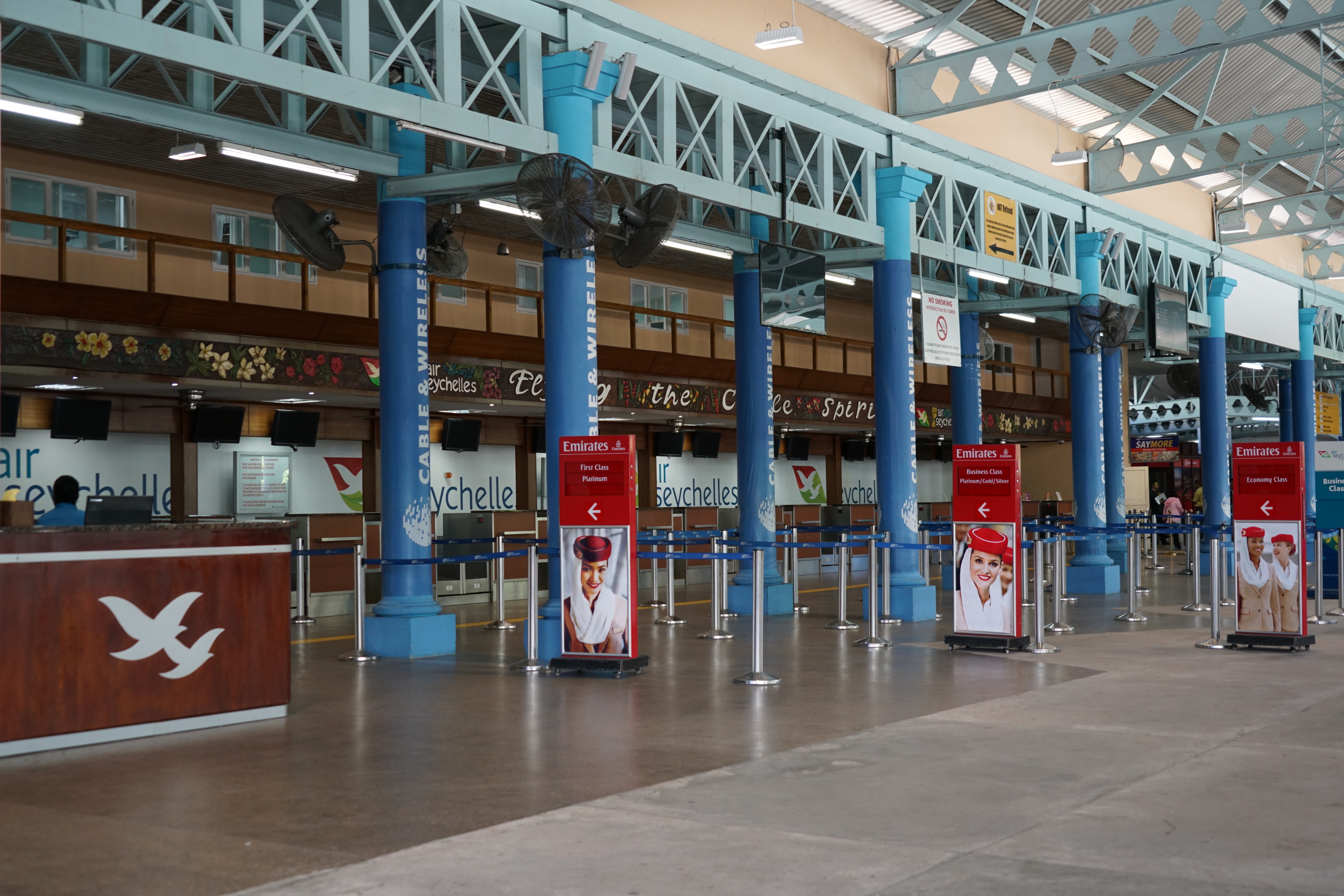 是塞舌尔唯一的国际机场位于维多利亚以南约8公里