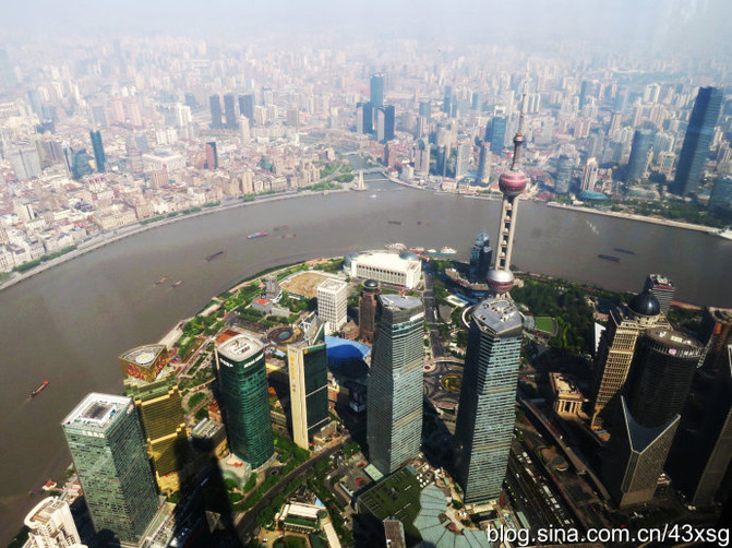 登临世界第二高度--上海中心