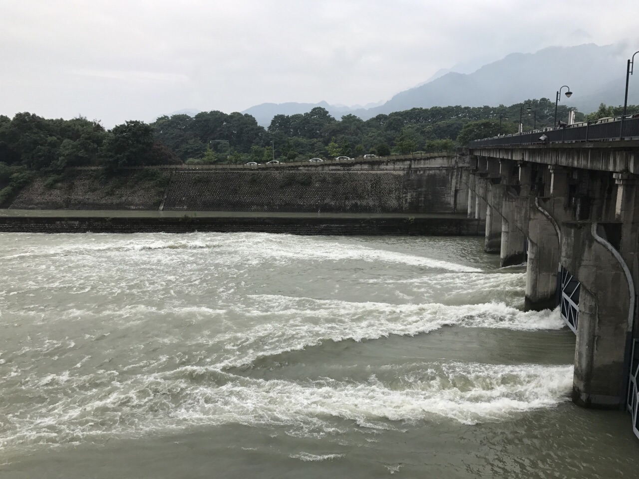 都江堰鱼嘴分水堤