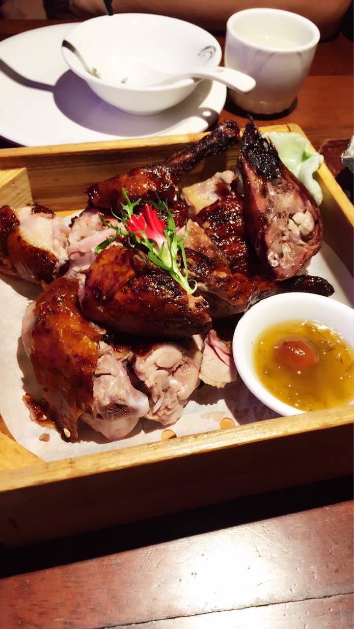 2021涌上外婆桥(北仑银泰店)美食餐厅,一家三口四个菜还挺饱的,酸.