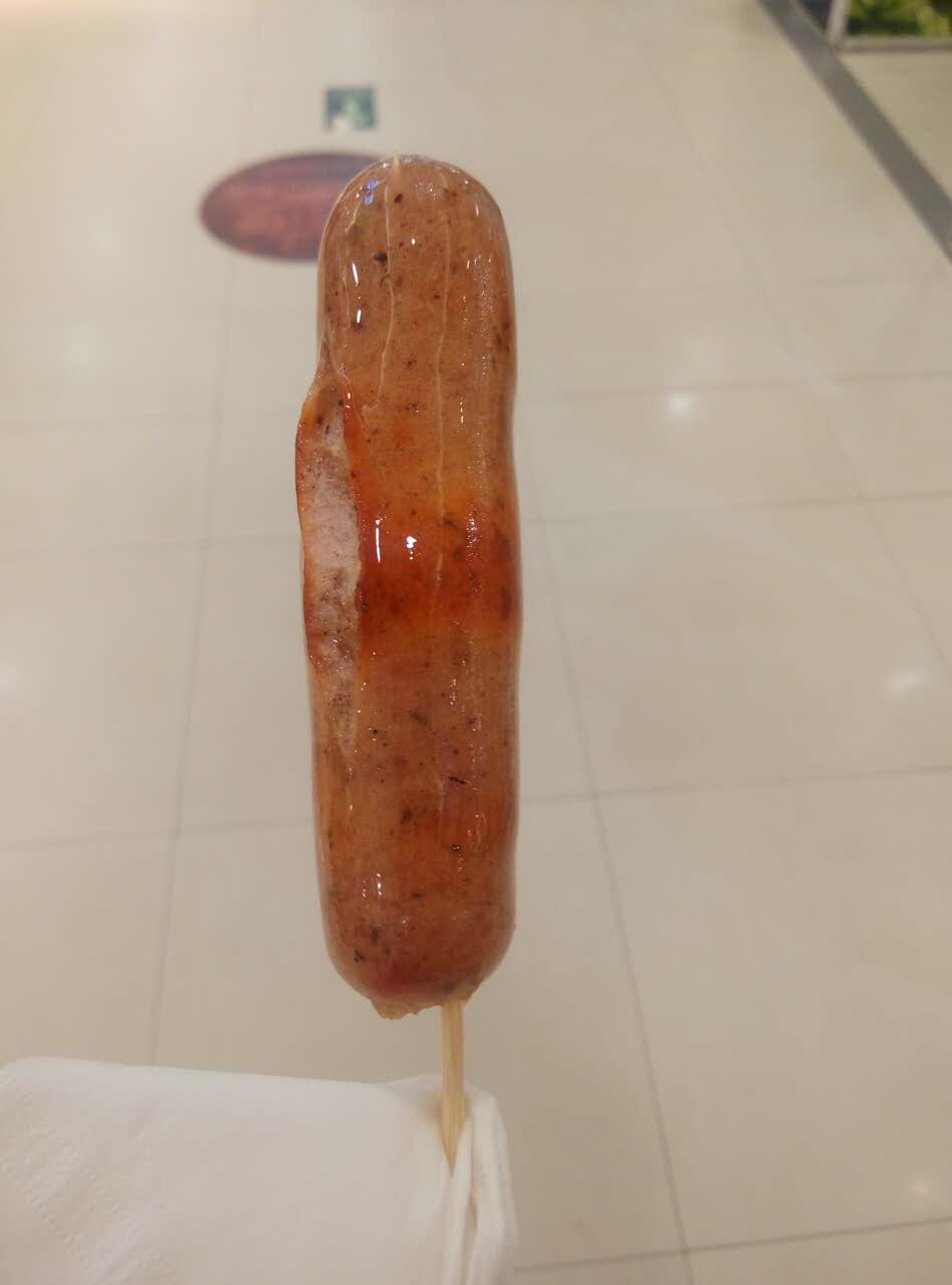 2021快乐番薯(新华都店)美食餐厅,超喜欢吃的烤肠 里面还有番薯.