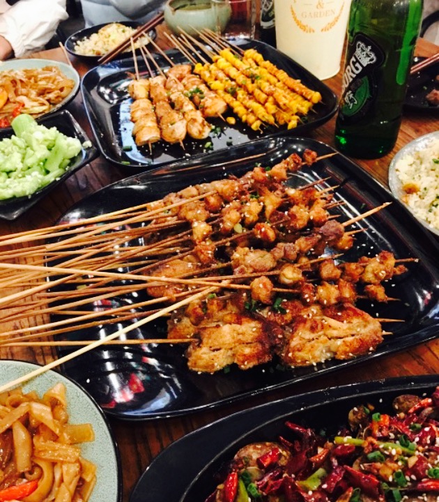 全民撸串·烧烤串串(龙湖水晶郦城店)