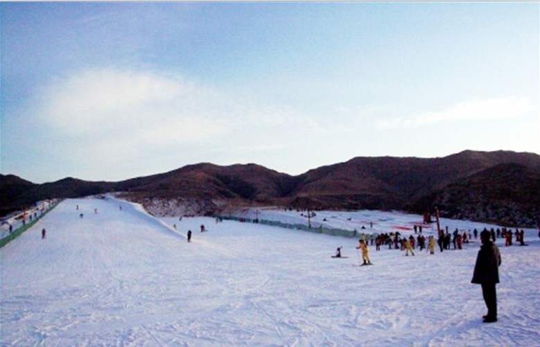 包头乐园滑雪场图片