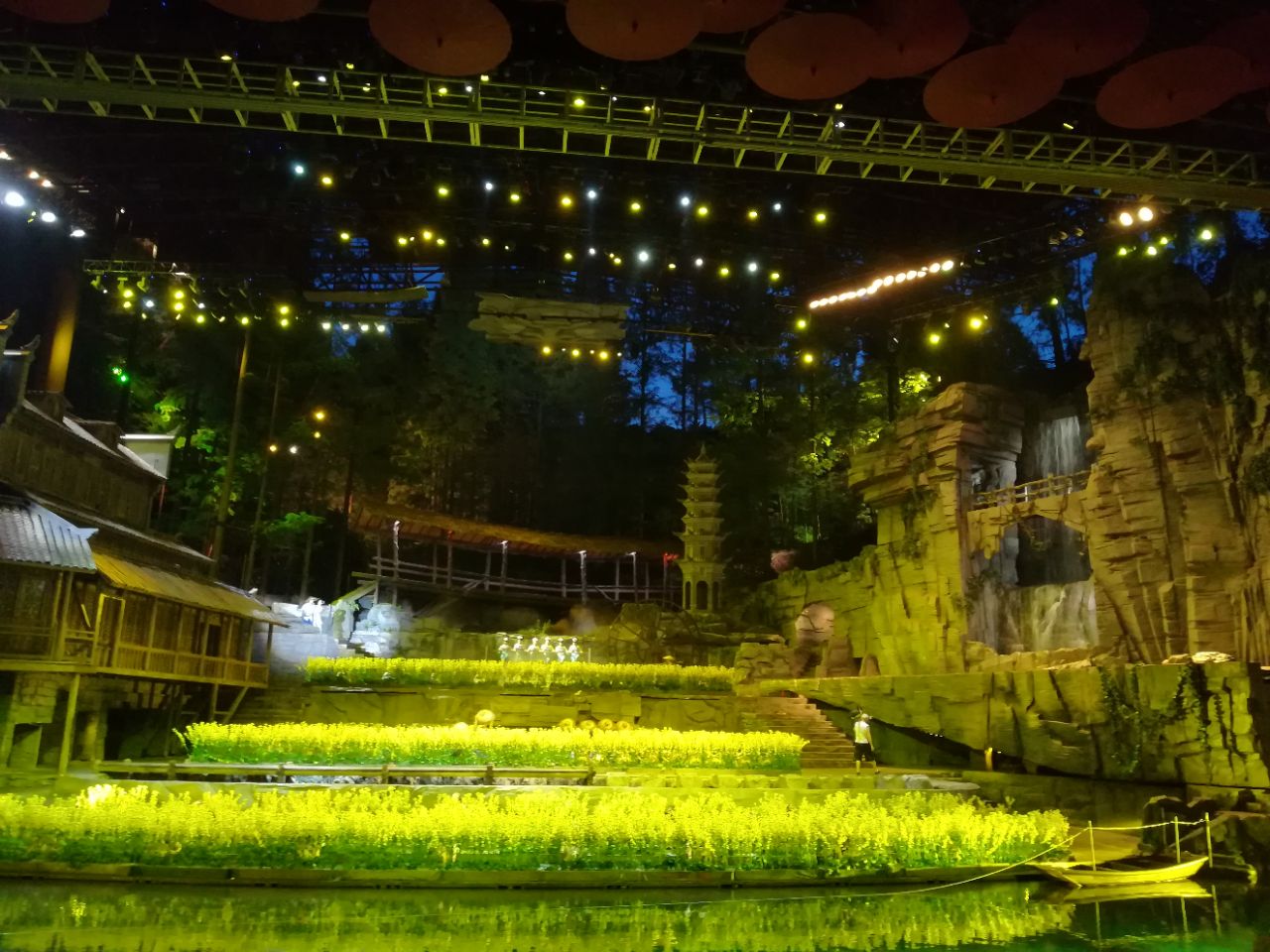 《边城》大型森林剧场演出