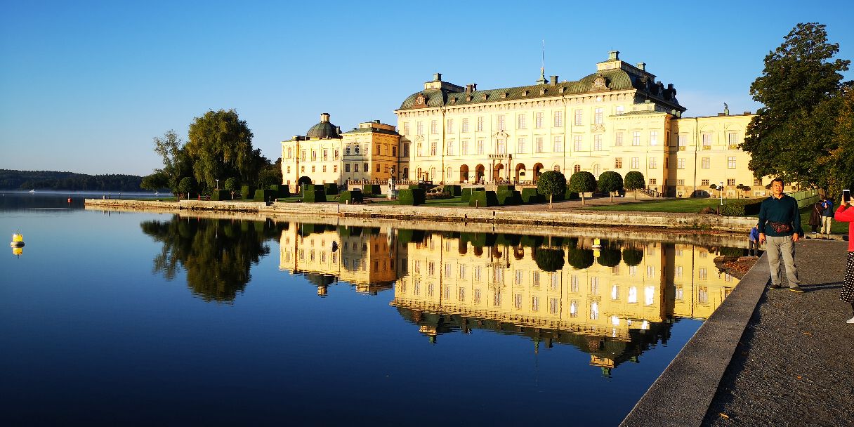 皇后岛宫——距离市中心有15公里,是瑞典皇家的领地,至今依然有皇室