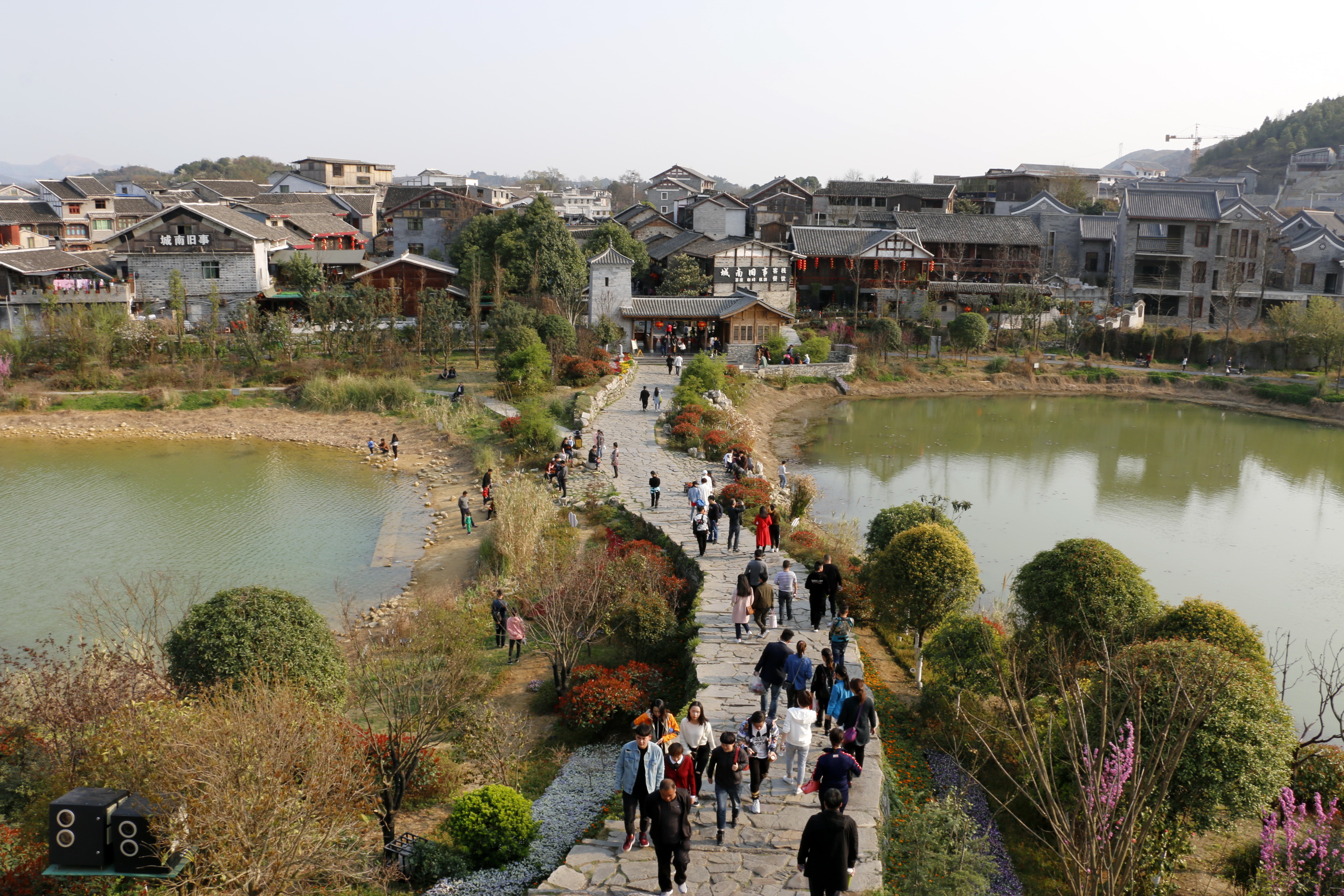 貴州旅遊景點推薦——這次去遊玩主要是看看咆哮的黃果樹瀑布,萬