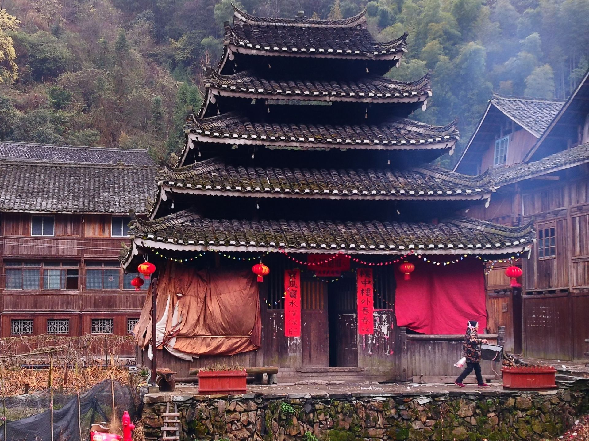 贵州最原始的侗寨，名字叫“小黄”，这里美女如云，人人爱唱歌_黔东南