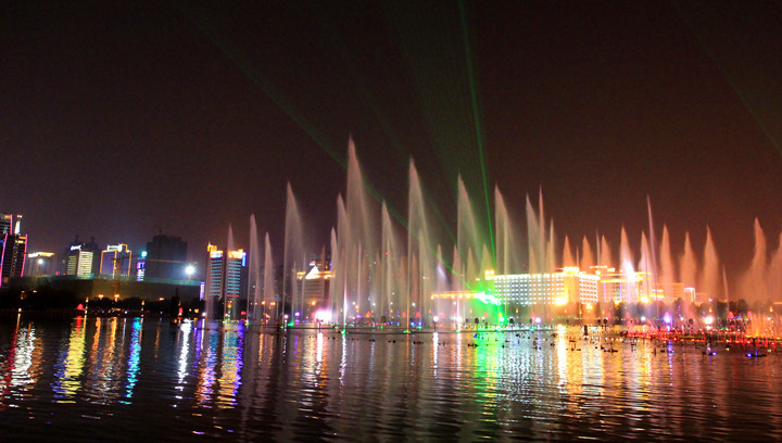 开元湖音乐喷泉
