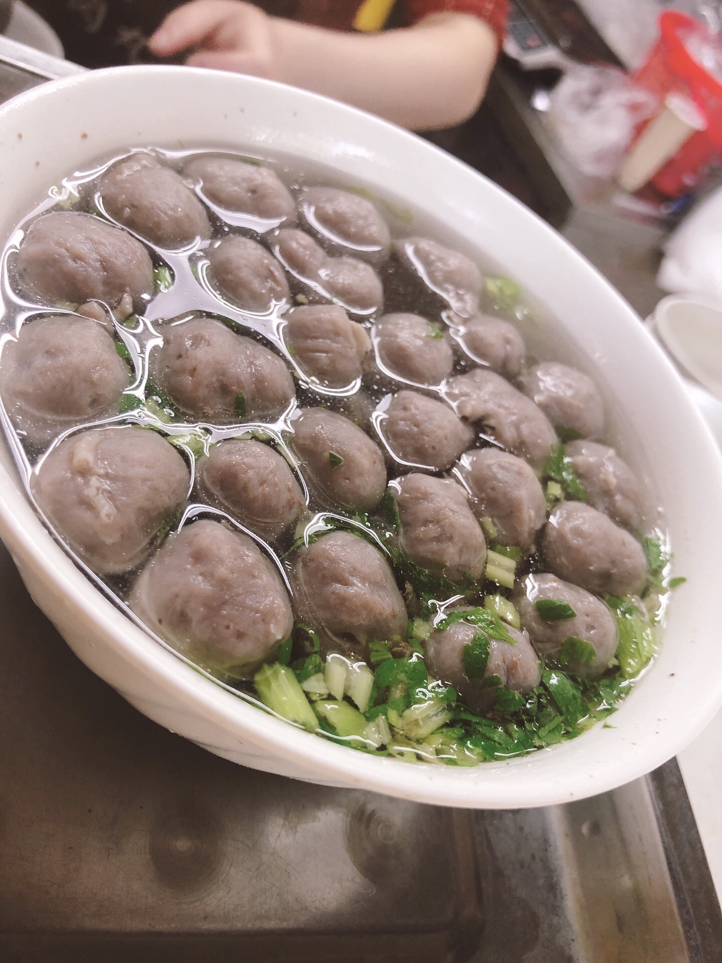 2021老刘牛肉丸(中山店)美食餐厅,芋子包一份有7个,加了葱头油.