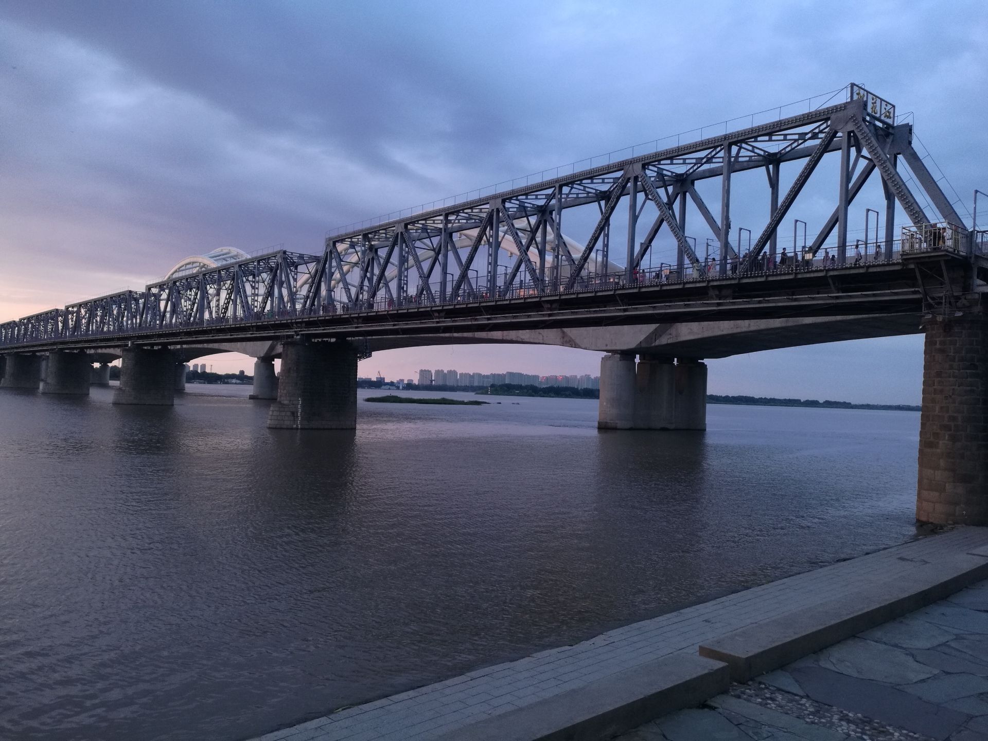 哈爾濱松花江鐵路橋好玩嗎,哈爾濱松花江鐵路橋景點怎麼樣_點評_評價