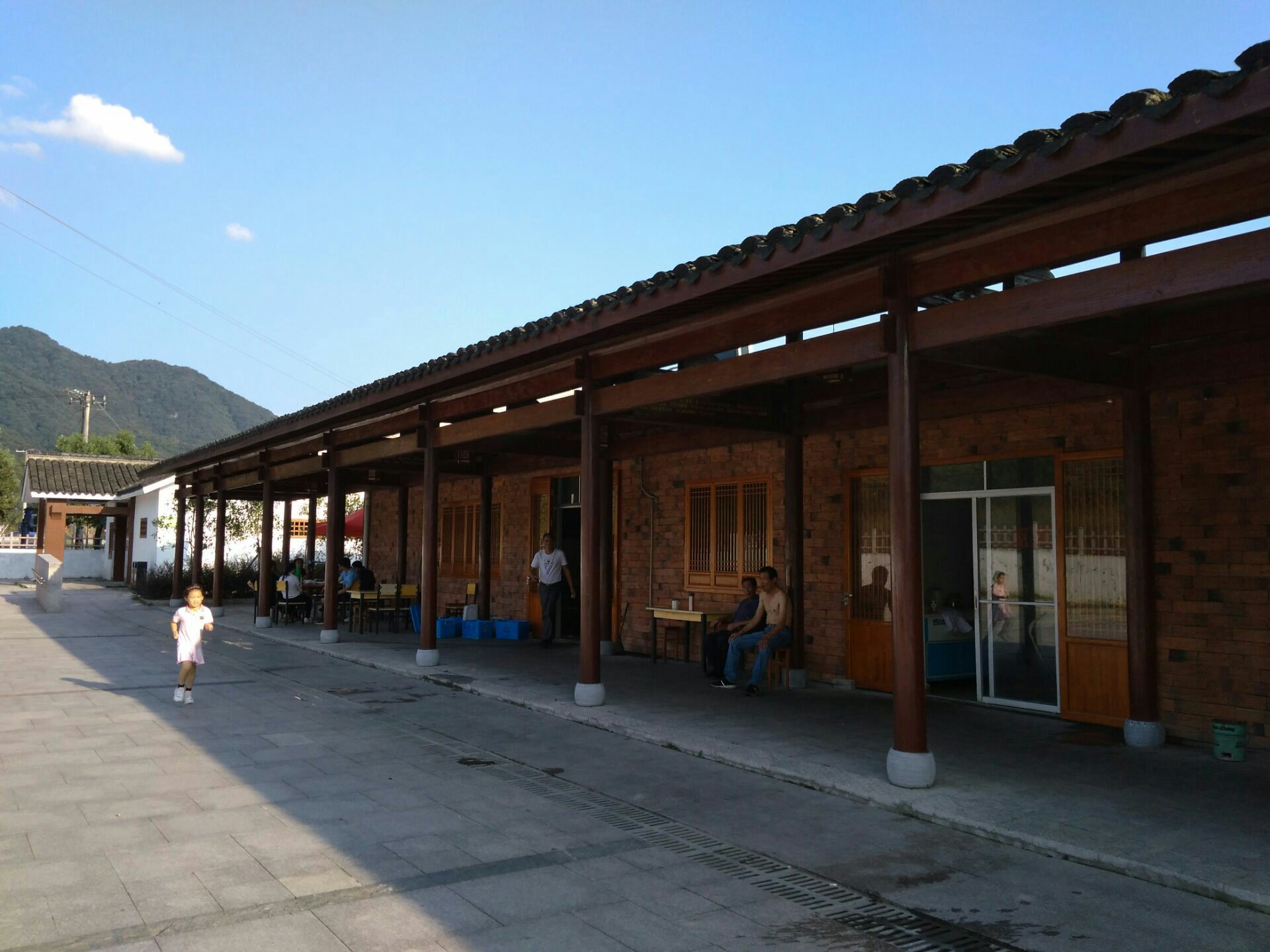 覆卮山冰川漂流
