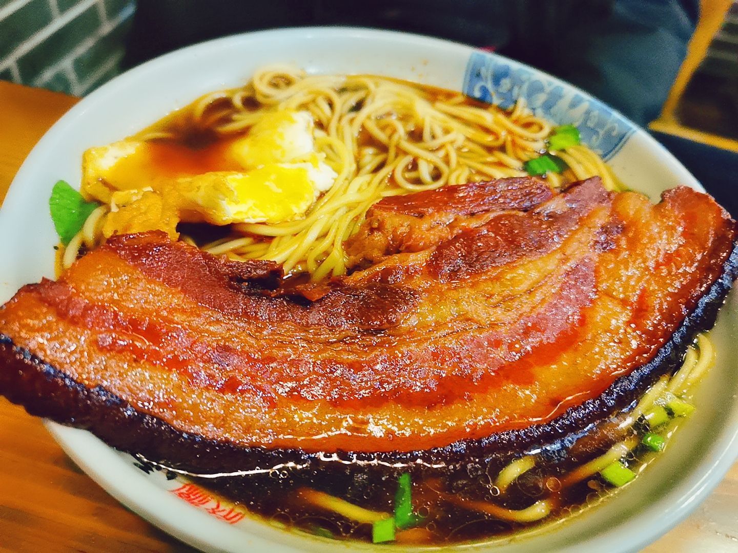 2021欣源老卤面(潭桥店)美食餐厅,这就是欣源老卤面的大肉面 ... 【去