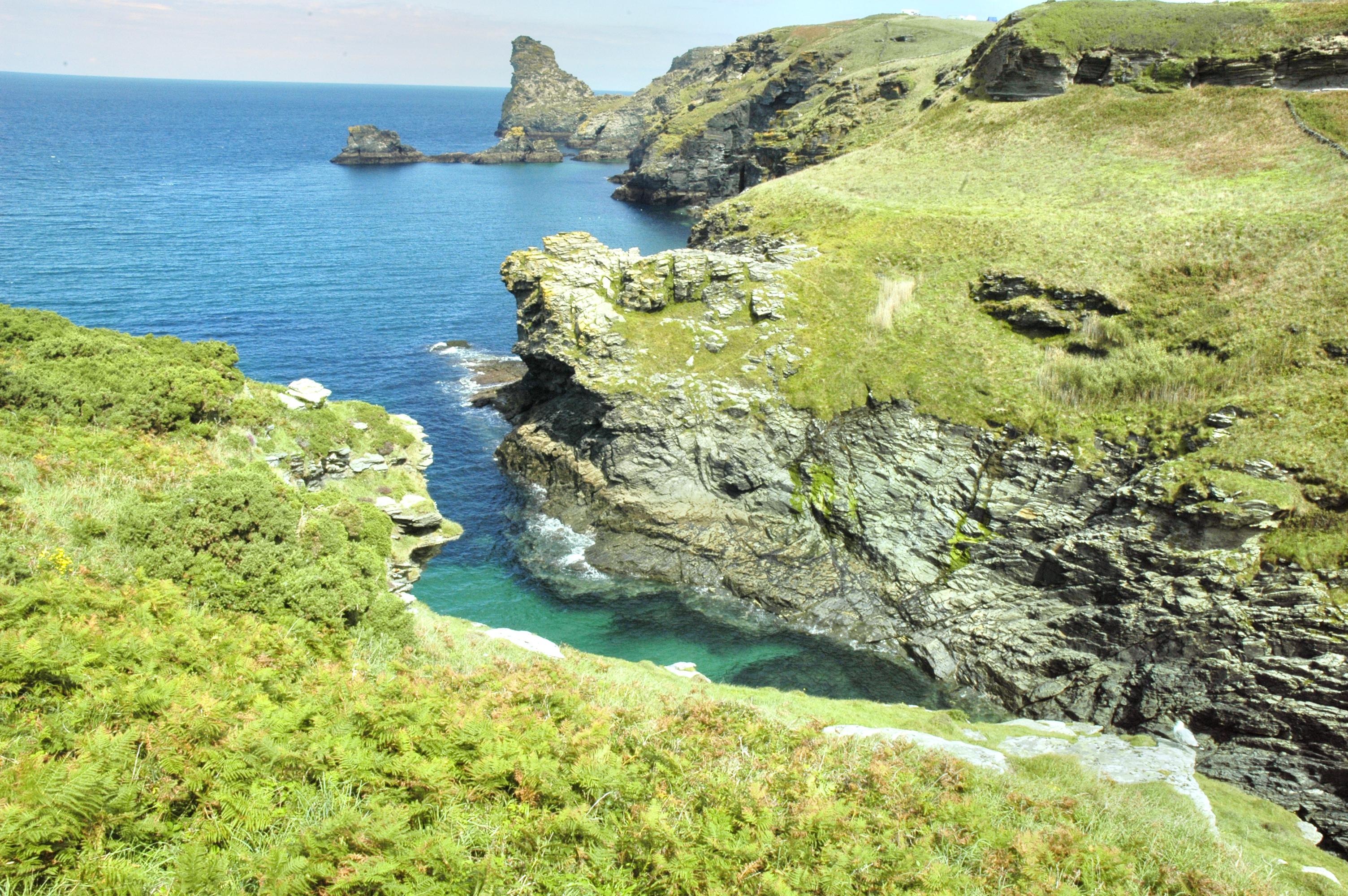 rocky valley 直线距离1.2km