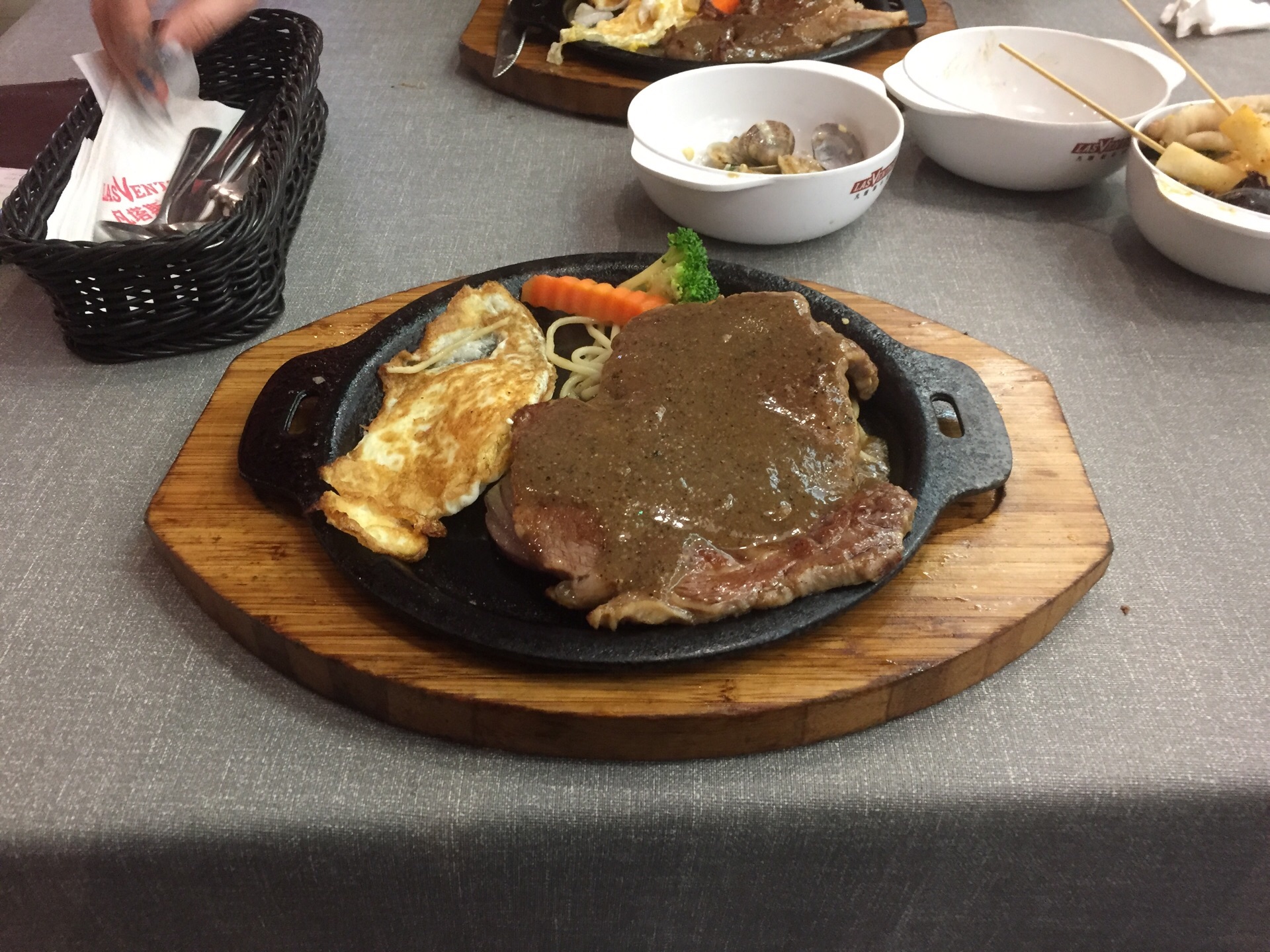 凡塔斯牛排餐厅(莆田万达店)