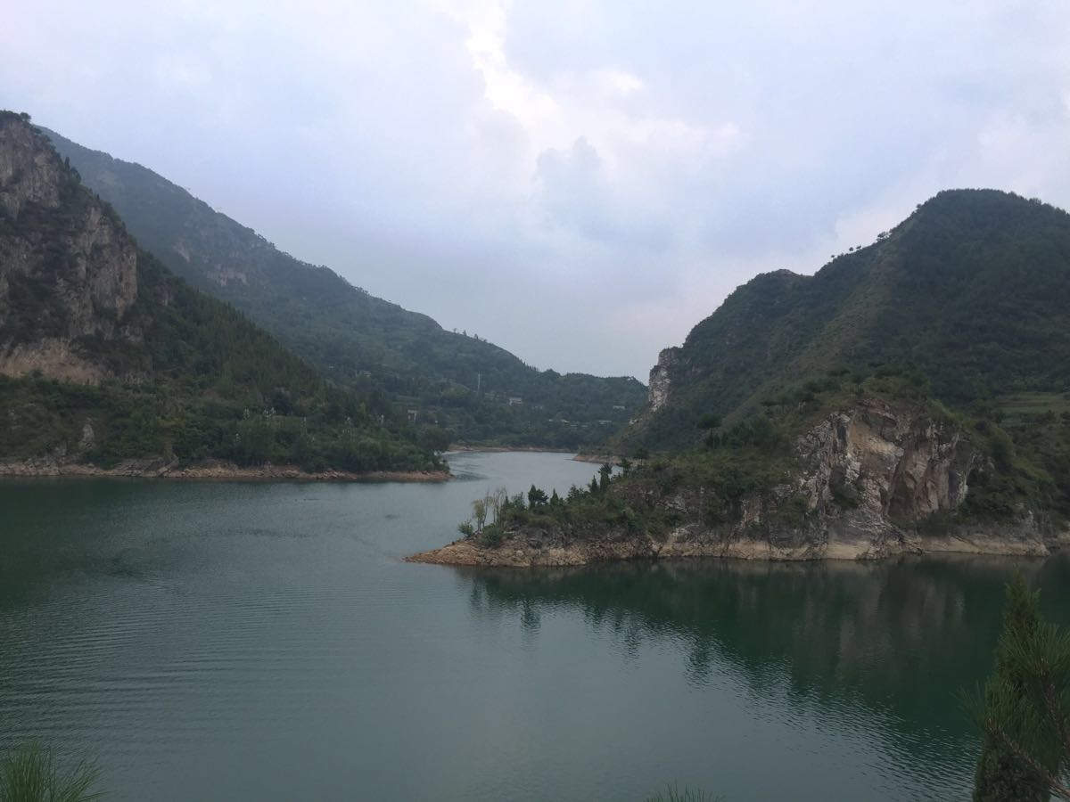 2024仙娥湖游玩攻略,仙娥溪是丹江河水在岸边悬崖...【去哪儿攻略】