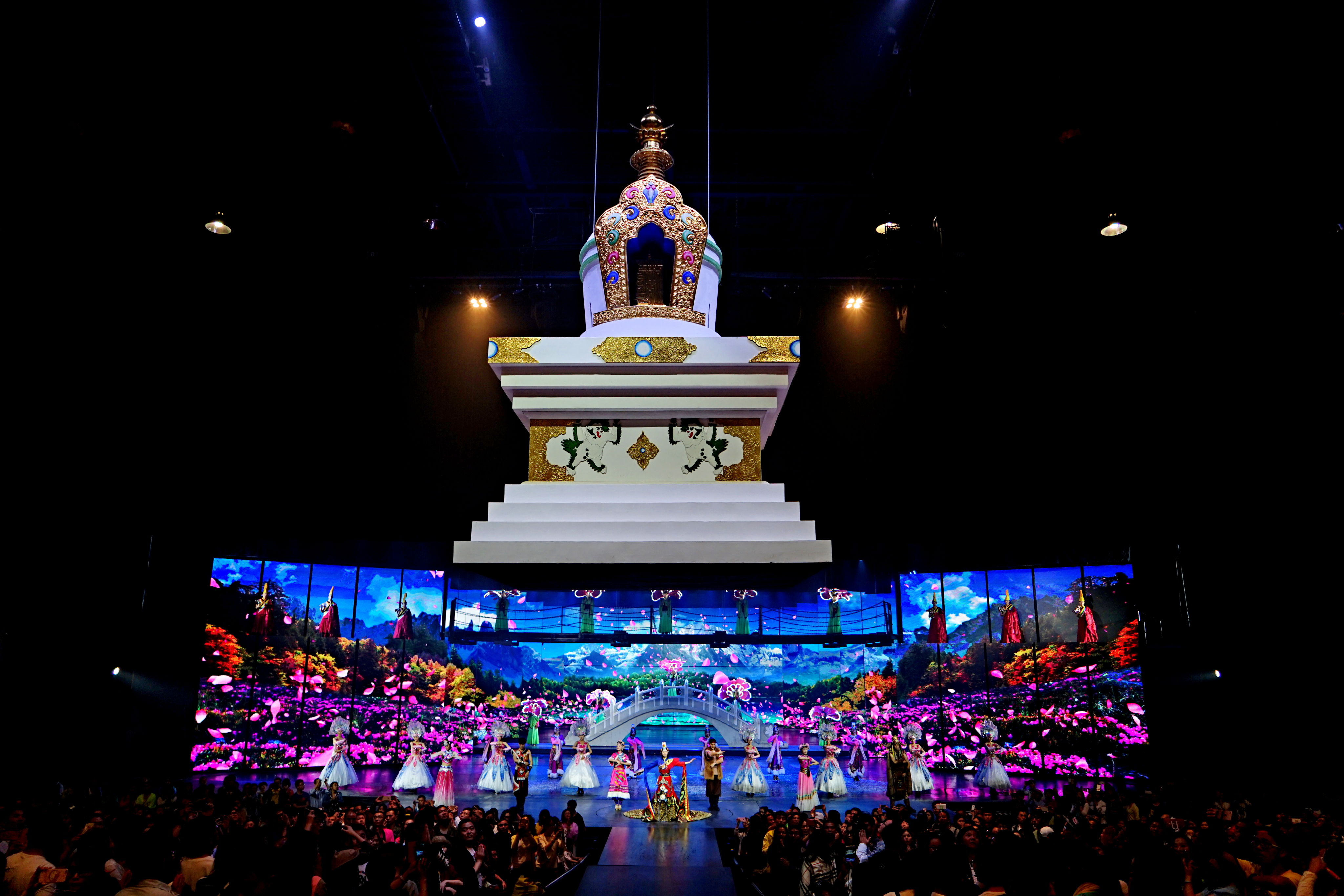 丽江千古情景区