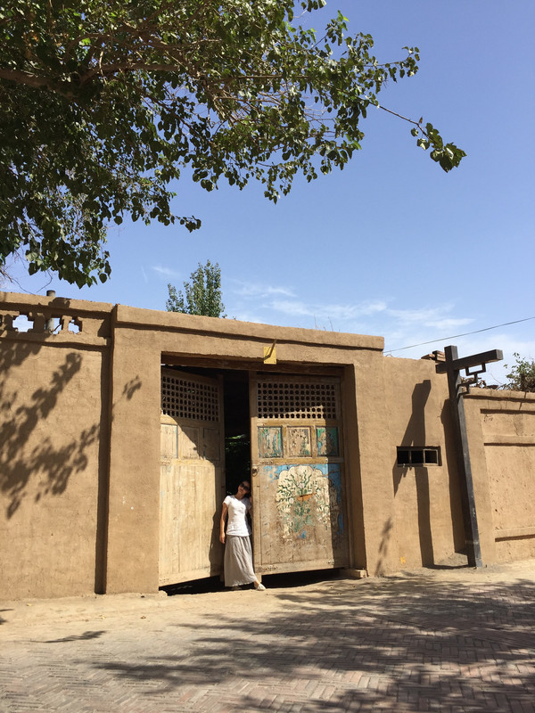 4对母子的新疆伊犁8日漫步自驾游