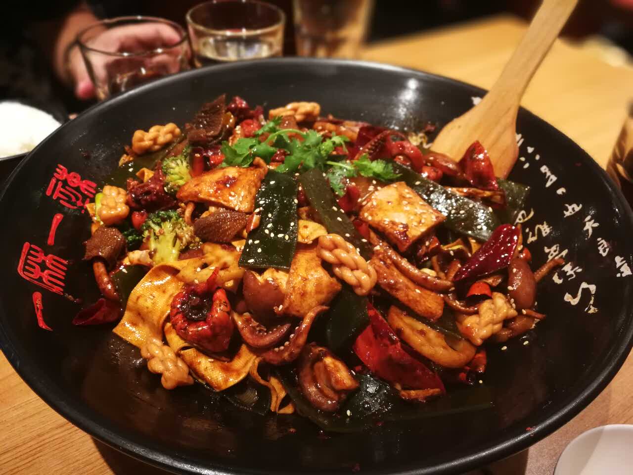 一麻一辣麻辣香锅(银座和谐广场店)