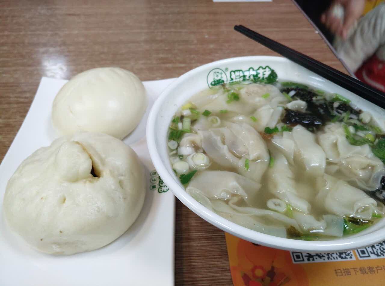 口味一如既往的好真的能品出食材的新鲜