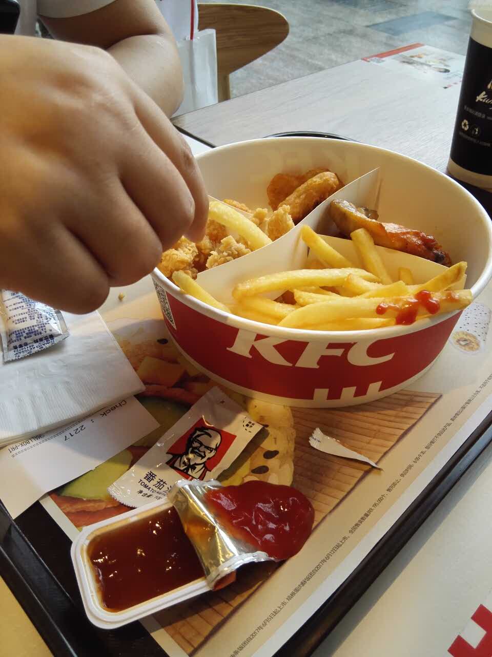 肯德基(富通城店)
