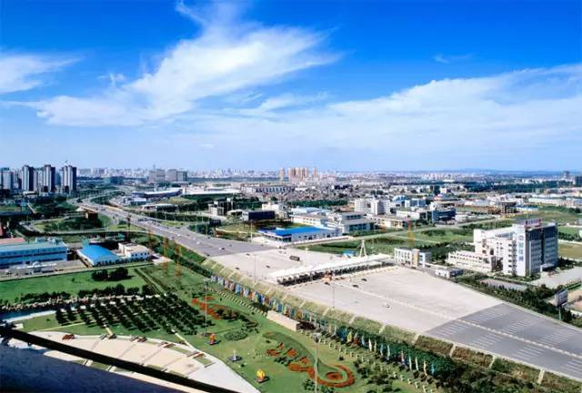 100e0o000000ffiprAEBE_R_640_10000_Q90.jpg