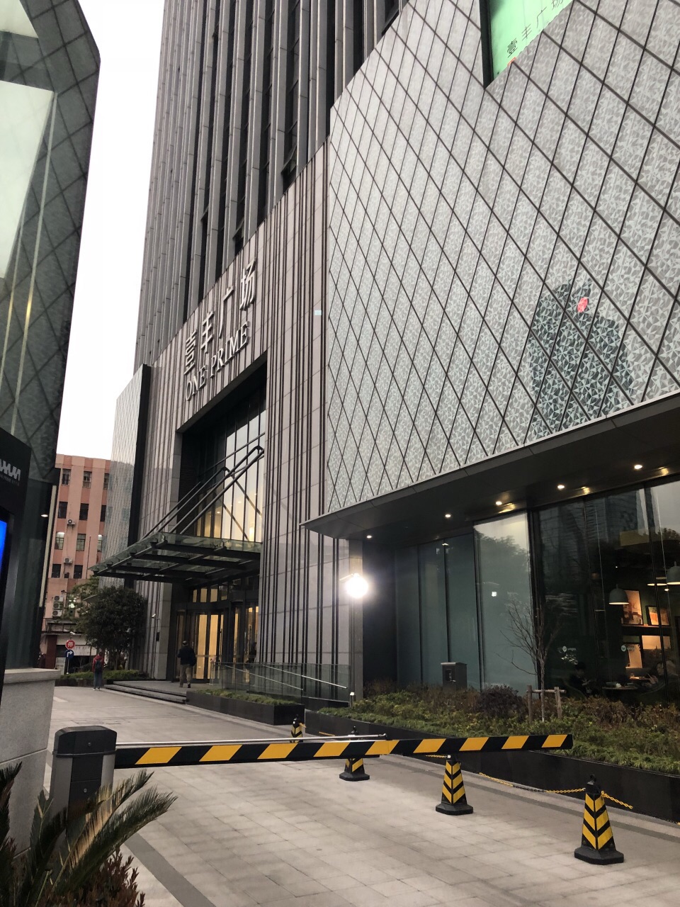 壹丰广场(四川北路店)