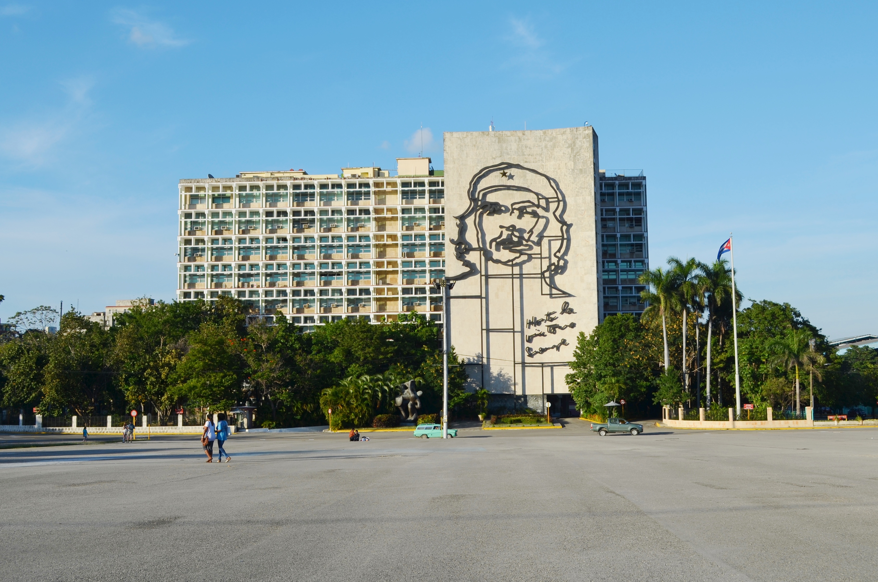 【携程攻略】哈瓦那革命广场适合朋友出游旅游吗,革命广场朋友出游