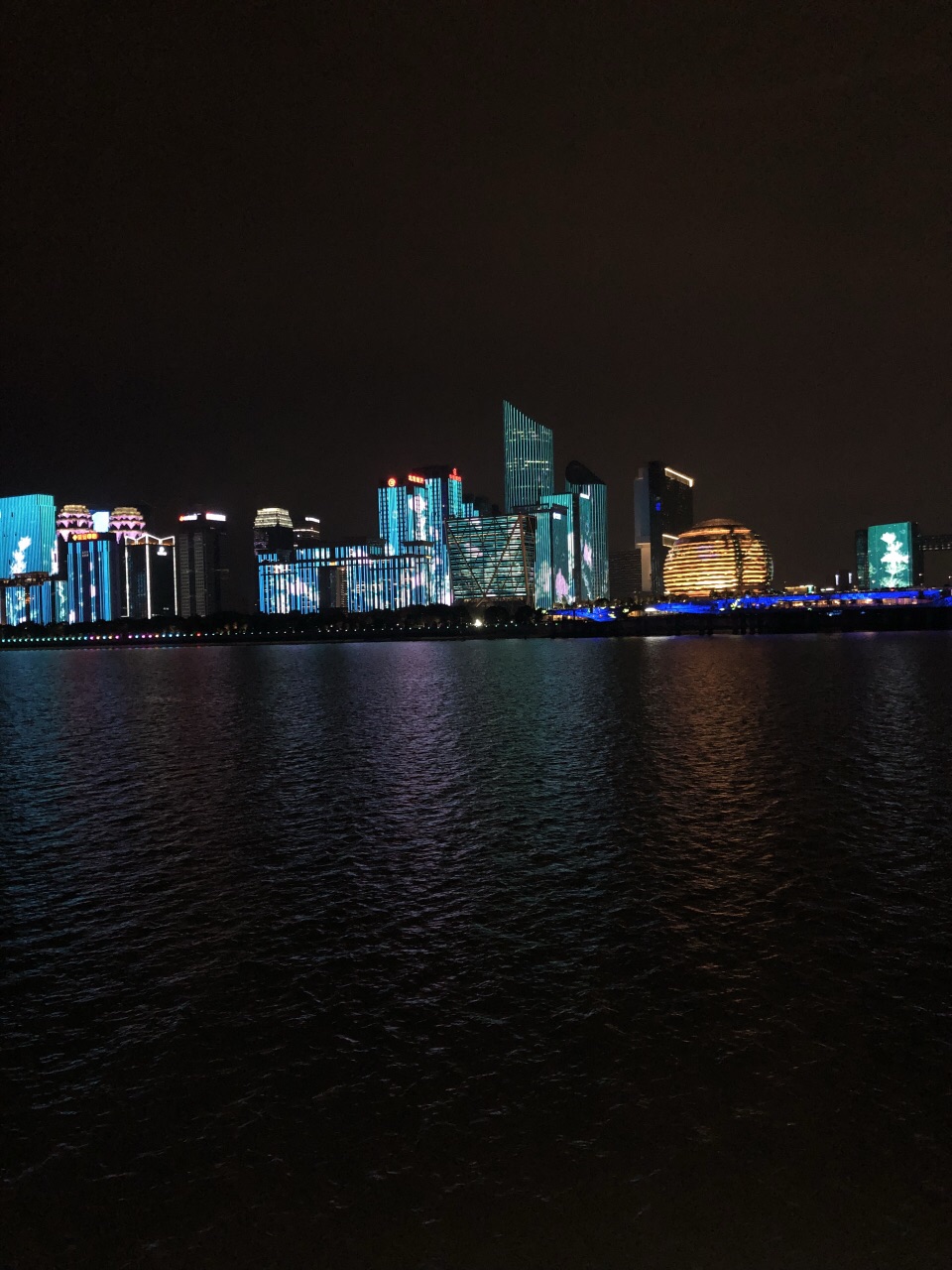 钱塘江夜游新丽星号游轮