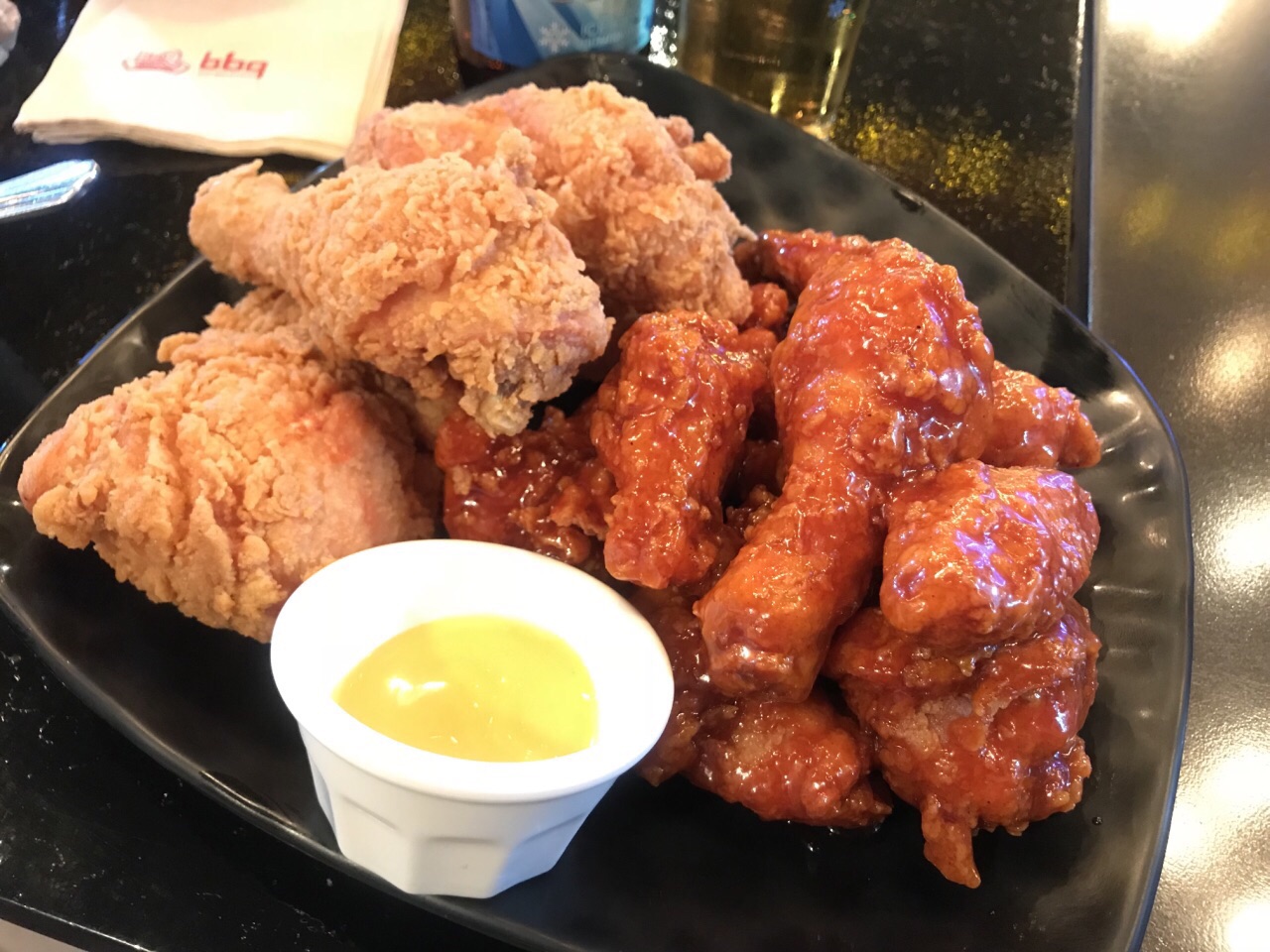 bbq橄榄油炸鸡与啤酒()