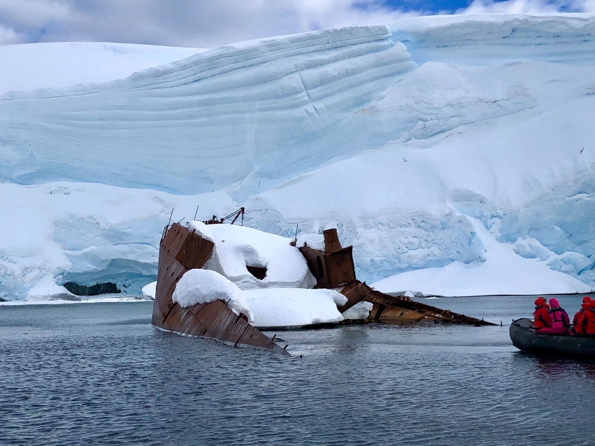 南极冰川融化，或将释放超级病毒_地球