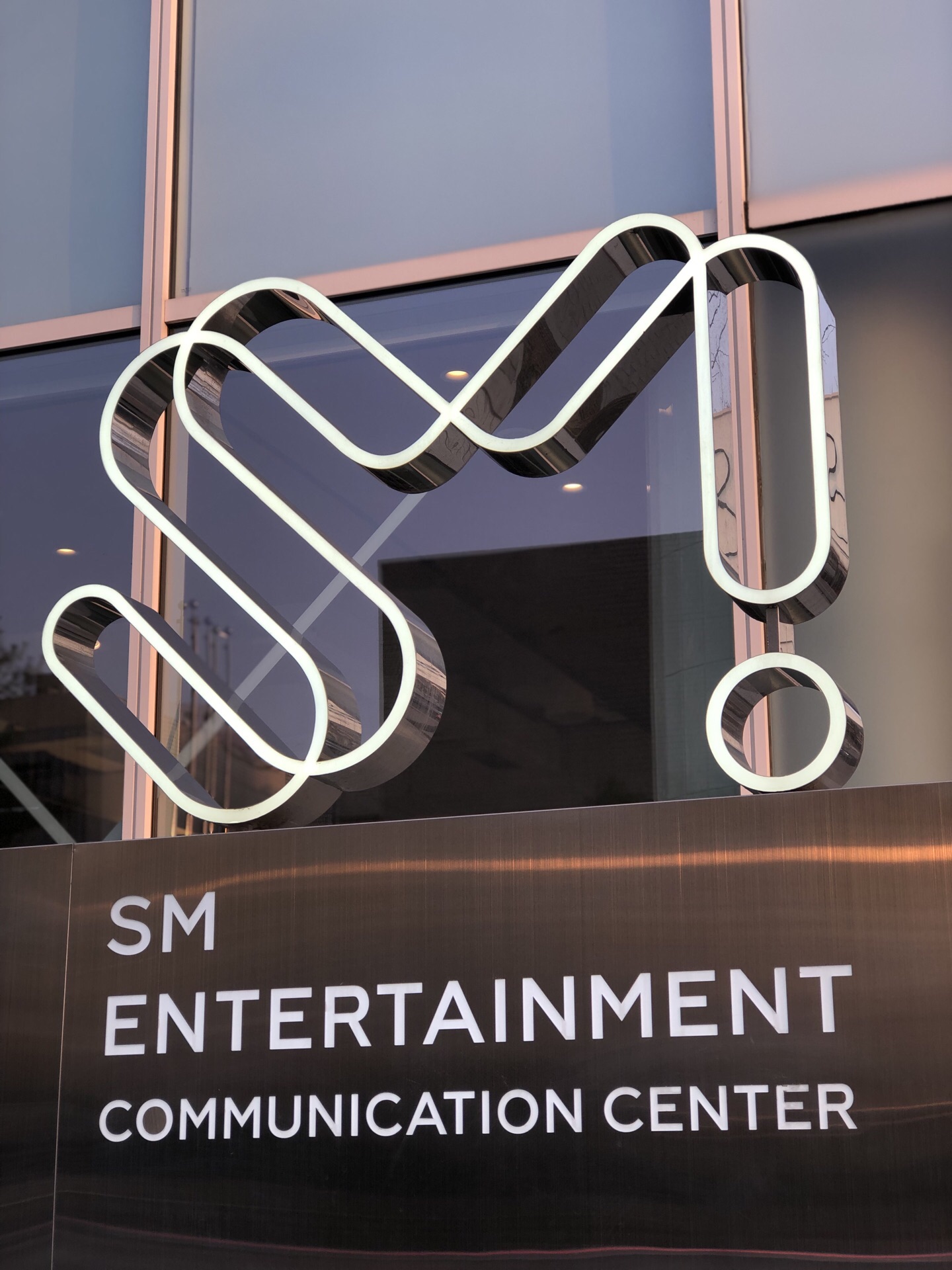 韩国sm娱乐有限公司